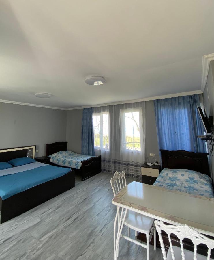 House On Moryakov 55 Aparthotel Tsjakvi Rom bilde