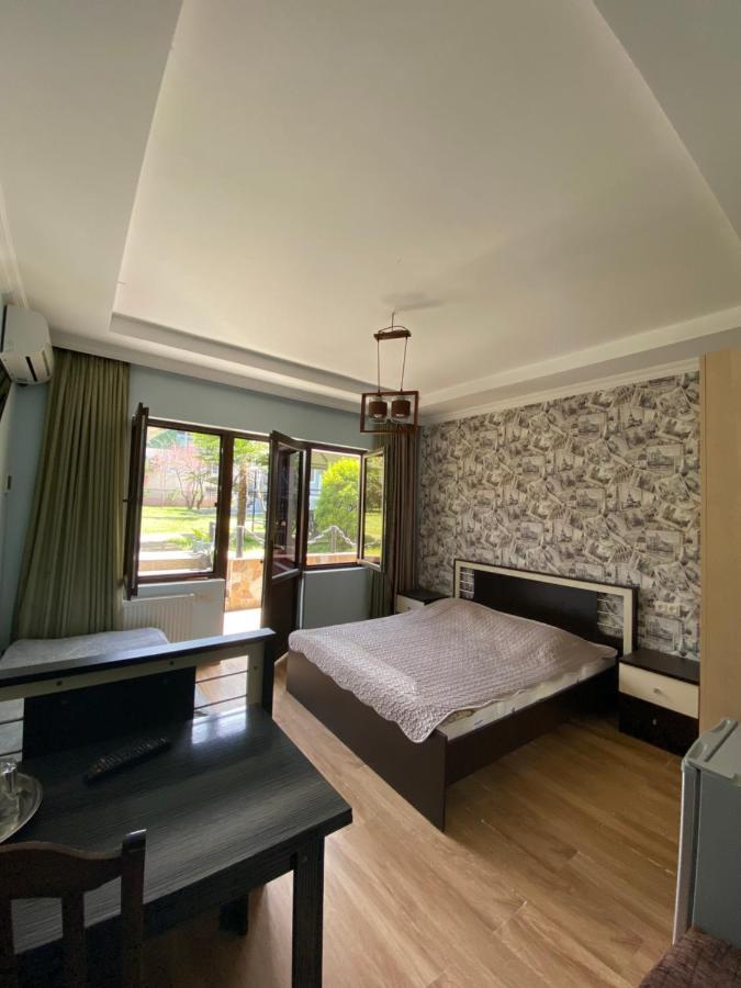 House On Moryakov 55 Aparthotel Tsjakvi Eksteriør bilde
